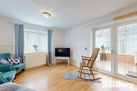 2 bedroom detached bungalow for sale, Westdale Road, Mansfield, NG19