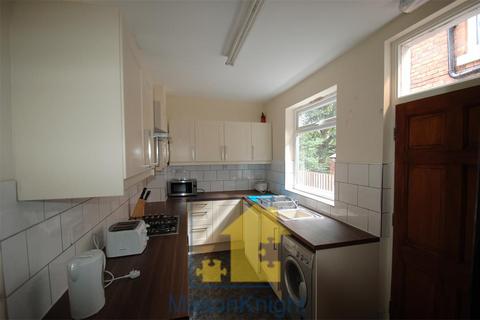 5 bedroom terraced house to rent, Pershore Road, Selly Oak, Birmingham B29