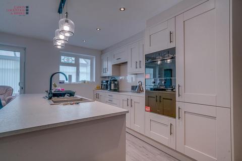 4 bedroom detached house for sale, Holyrood Rise, Bramley, Rotherham