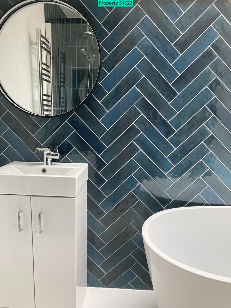 Main bathroom