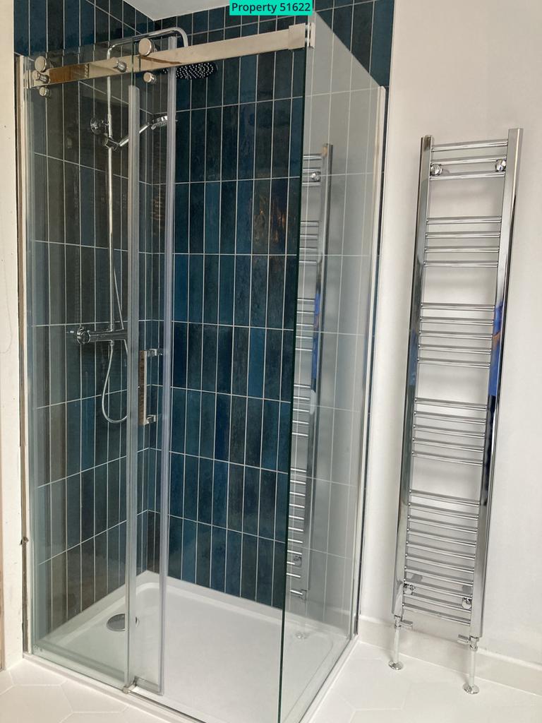Main bathroom