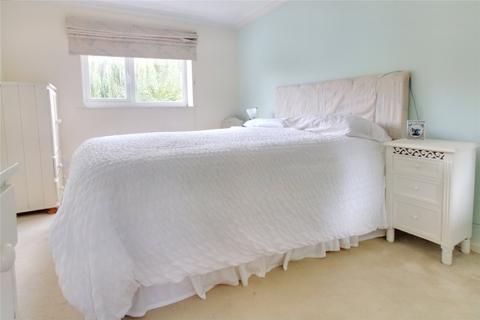 22 Tattershall, Toothill, Swindon, SN5 8BU