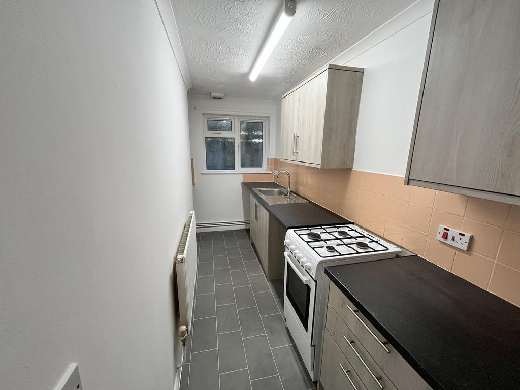 Kitchen photo 2