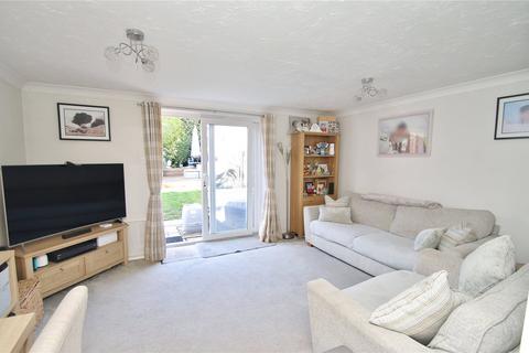 20 Chiltern Drive, Verwood, BH31 6US