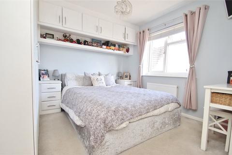 20 Chiltern Drive, Verwood, BH31 6US