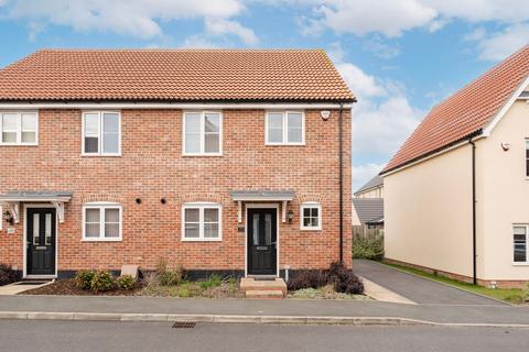 3 bedroom end of terrace house for sale, Flycather Way, Sprowston