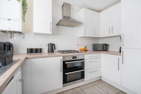 3 bedroom end of terrace house for sale, Flycather Way, Sprowston