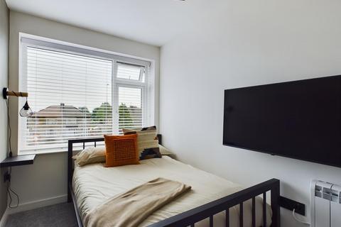 1 bedroom in a house share to rent, Gloucester Road, Bristol BS34