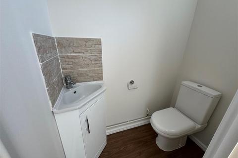 65 Alexandra Road, Rayleigh, SS6 8HT