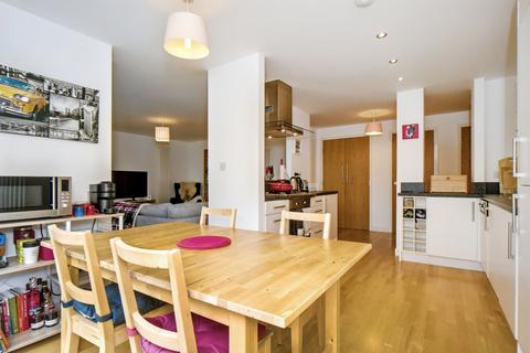 2 bedroom flat for sale, 14/3 East Pilton Farm Rigg, Fettes, Edinburgh, EH5 2GE