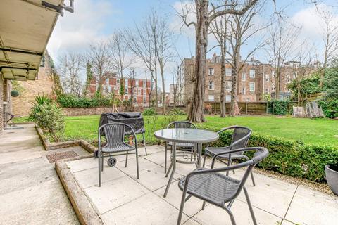 3 bedroom flat for sale, Mortimer Crescent, Maida Vale, London, NW6
