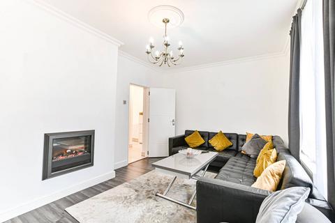 Mortimer Crescent, Maida Vale, London, NW6