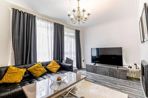 Mortimer Crescent, Maida Vale, London, NW6