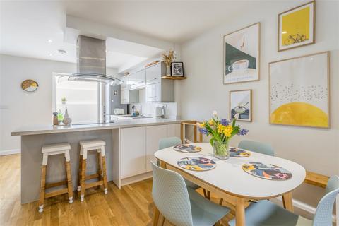 3 bedroom terraced house for sale, St. Pauls Street, Brighton