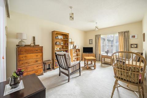 1 bedroom retirement property for sale, St. Cyriacs, Rose Court St. Cyriacs, PO19
