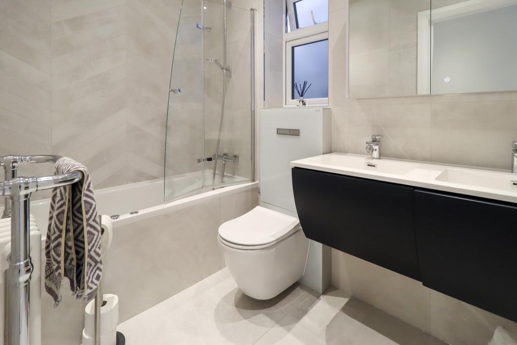 Family bathroom