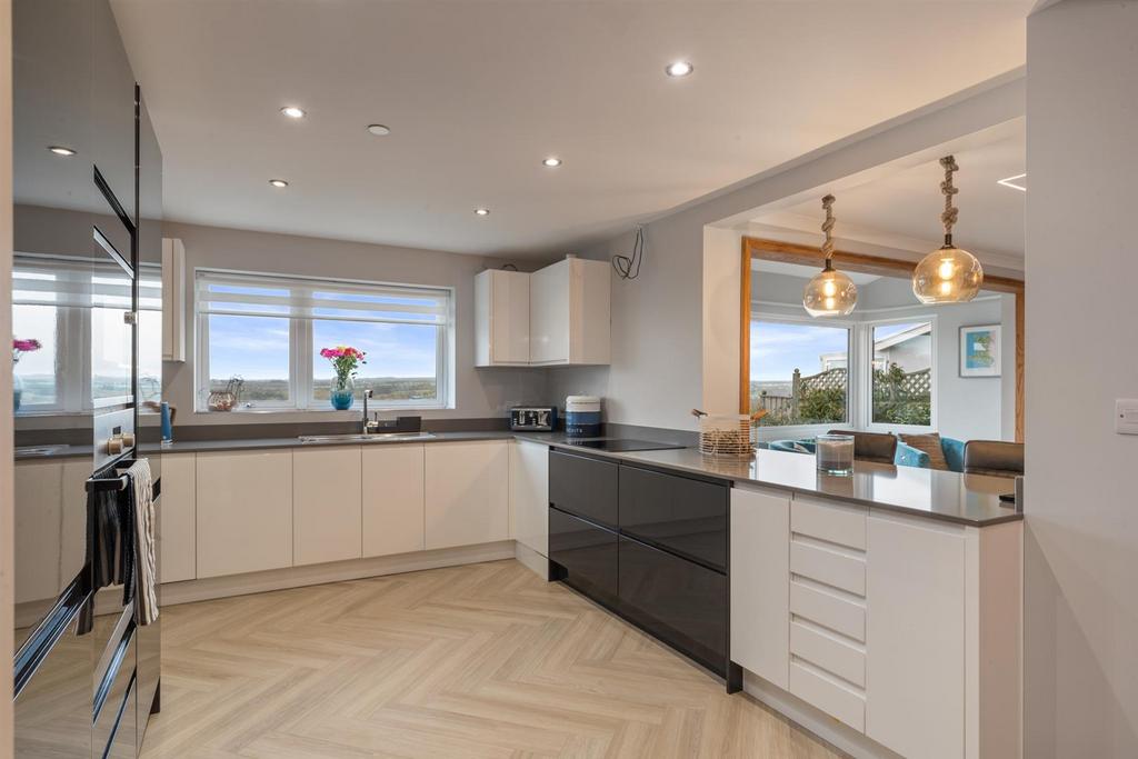 4 Bevlin Hall Saundersfoot -   Final Edits -21.jpg