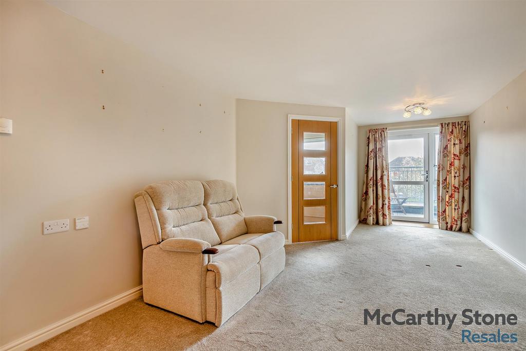 8641481-interior10-800.jpg
