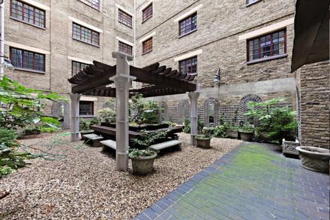 1 bedroom flat for sale, New Crane Place, London E1W