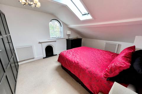 1g The Esplanade, Sunderland, SR2 7BQ