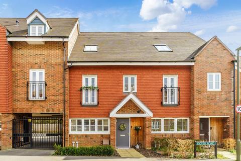 Dover Road, Tadworth