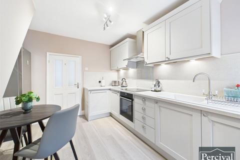 7 Burrows Road, Earls Colne, Colchester, CO6 2RZ