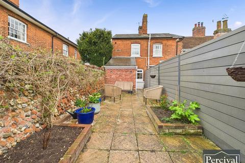 7 Burrows Road, Earls Colne, Colchester, CO6 2RZ