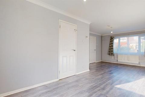 3 bedroom semi-detached house for sale, Collins Walk, Newport Pagnell