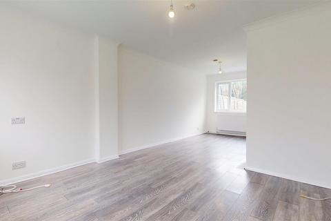 undefined, Collins Walk, Newport Pagnell MK16