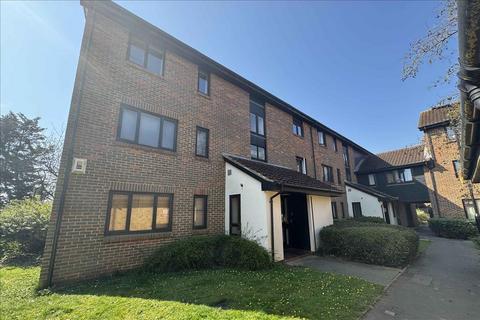 35 Deerhurst Close, Feltham, TW13 7HU
