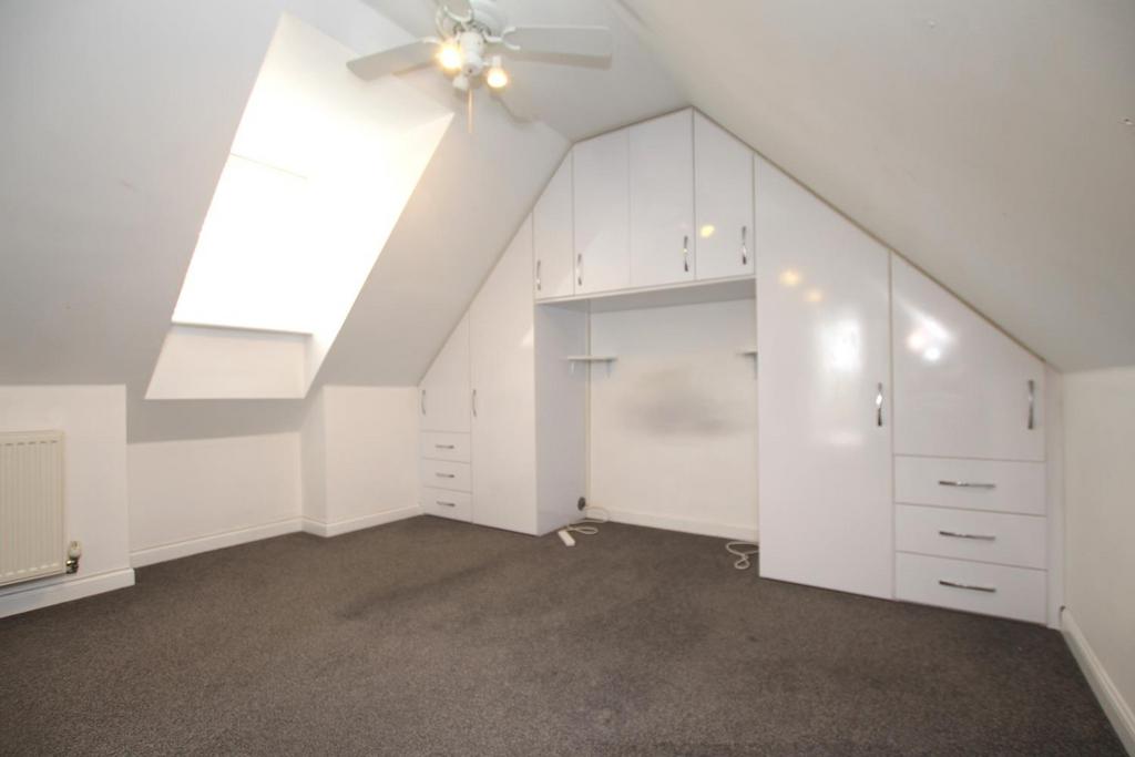 Bedroom.JPG