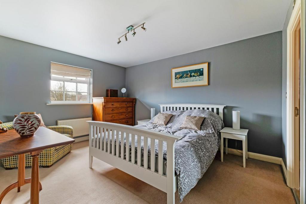 84221 2 Shears Drive Amesbury (23).jpg