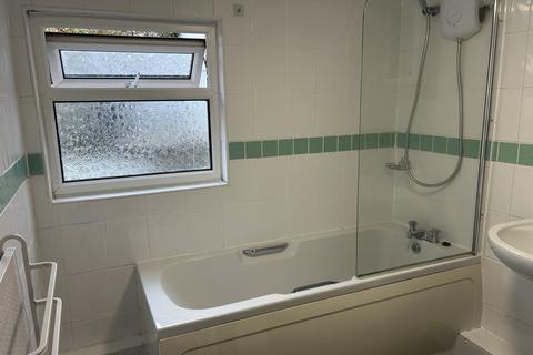 Flat 2, 16 Oxford Road, Exeter, EX4 6QU