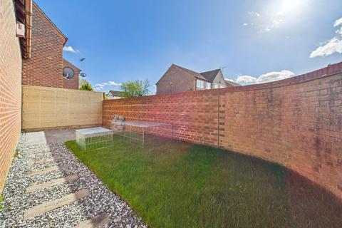 9 Aspen Drive, Quedgeley, Gloucester, GL2 4EN