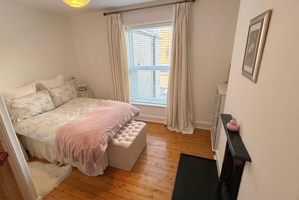 Bedroom One (2)