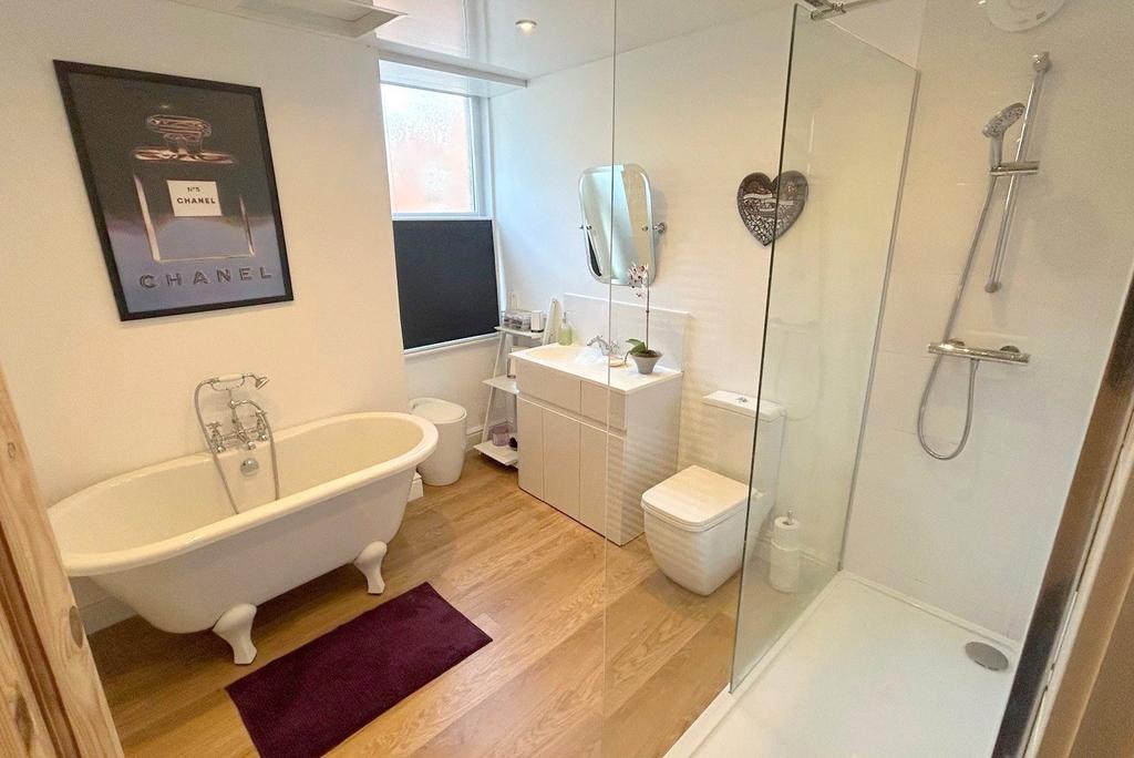 Bathroom/WC