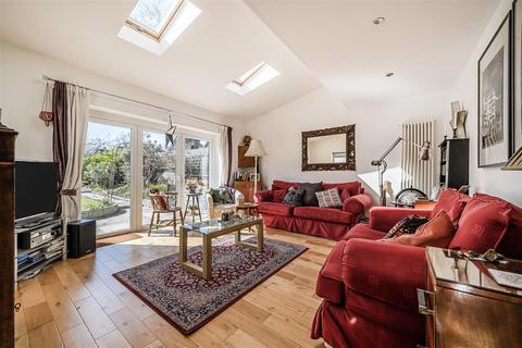 45 Queensway, Petts Wood, Orpington, BR5 1EB