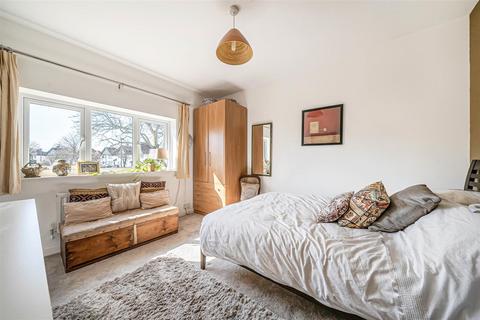 45 Queensway, Petts Wood, Orpington, BR5 1EB