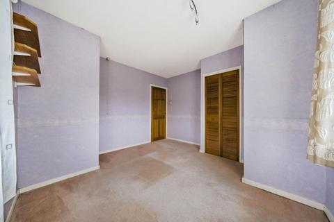59 Frethern Close, Burford, OX18 4NS