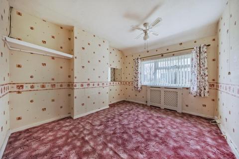 59 Frethern Close, Burford, OX18 4NS