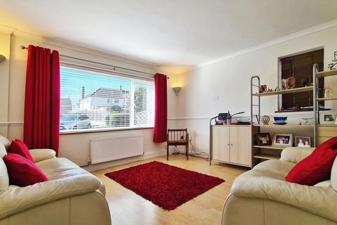 7 Bluemans End, North Weald, Epping, CM16 6HD