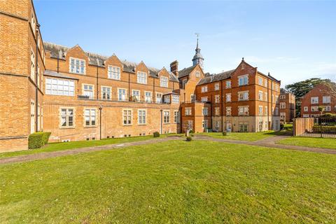 undefined, Lavender Close, Leatherhead, Surrey, KT22