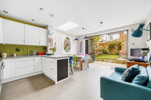 29 Goldsmith Road, London, W3 6PX