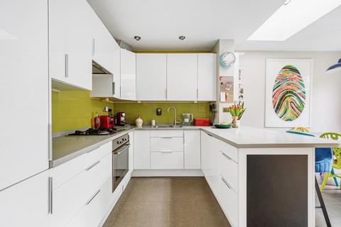 29 Goldsmith Road, London, W3 6PX