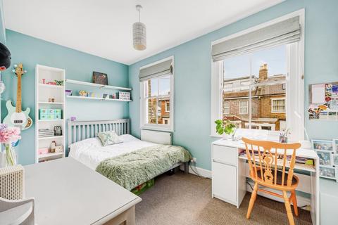 29 Goldsmith Road, London, W3 6PX