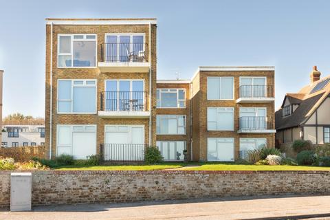 4, Bedford Court Eastern Esplanade, Broadstairs, CT10 1DQ