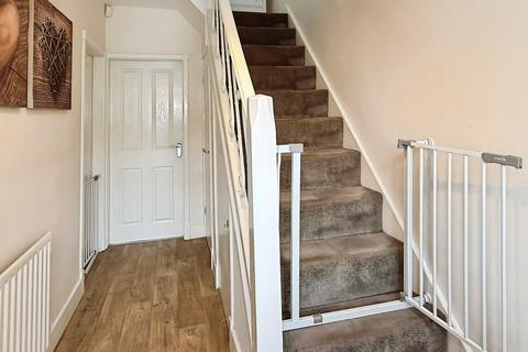 3 bedroom terraced house for sale, Vernon Road, Aylestone, LE2