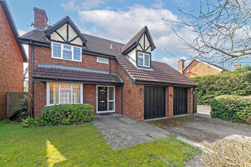 14 Havercroft Close-13.jpg