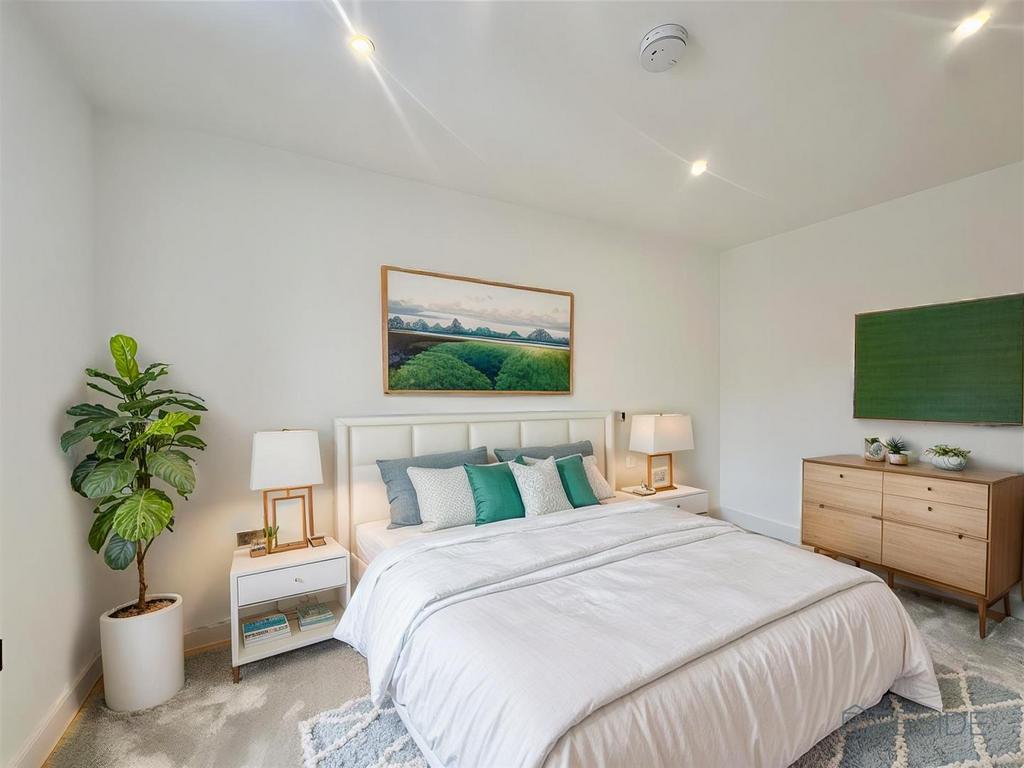 Q Gyzt12 Dkqi XQC2 P2m3 Mg - Bedroom - Modern - 4.jpg