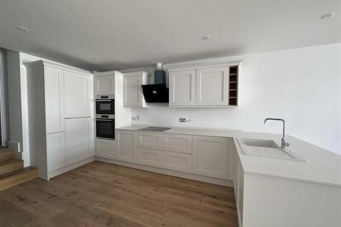 2 bedroom apartment for sale, Flat 2, 21 Belmont Road, St. Helier
